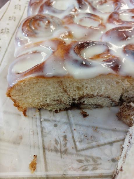 BOLLOS DE CANELA O CINNAMON ROLLS BOLLOS DE CANELA O CINNAMON ROLLS