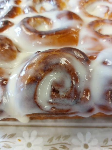 BOLLOS DE CANELA O CINNAMON ROLLS BOLLOS DE CANELA O CINNAMON ROLLS