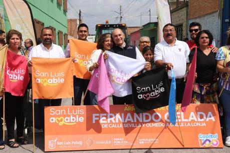 Enrique Galindo inicia la obra de pavimentación número 30 en tres semanas