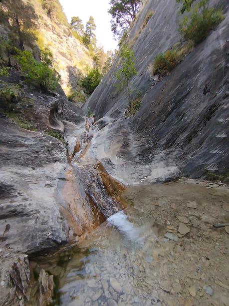 Descubre las cascadas secretas de Ordino: naturaleza en estado puro | Andorra Descubre las cascadas secretas de Ordino: naturaleza en estado puro | Andorra