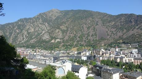Rec de l'Obac y Camí Macarulla: un paseo sombreado y con vistas a Andorra la Vella