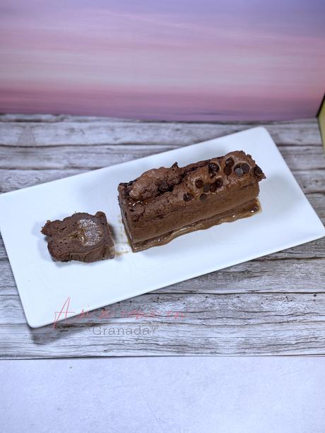Bizcocho relleno de chocolate sin gluten