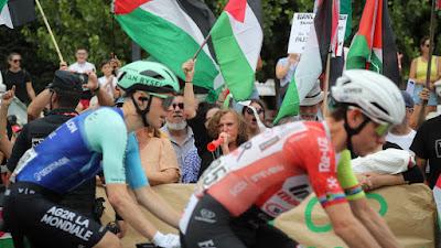 Vuelta ciclista a ETA.