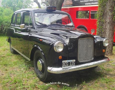 Austin FX4, el clásico taxi de la ciudad de Londres Austin FX4, el clásico taxi de la ciudad de Londres