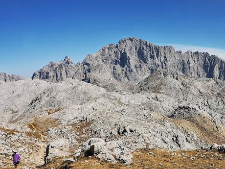 Vega Huerta y Los Moledizos desde Soto de Sajambre