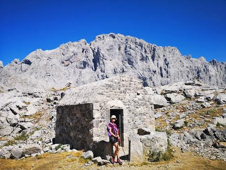 Vega Huerta y Los Moledizos desde Soto de Sajambre