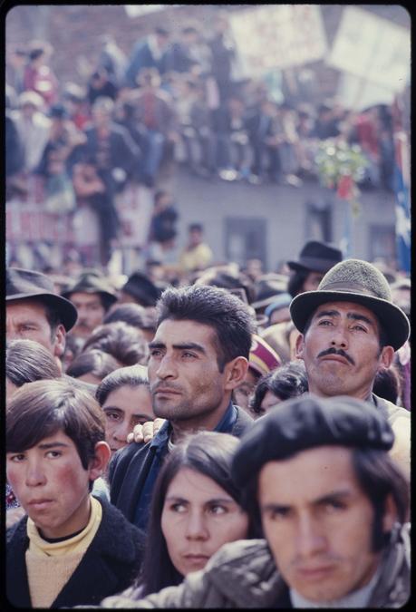 “Chile, 1971.Los primeros dias de Allende».Fotógrafo estadounidense Michael Mauney de la Revista Life retrata al gobierno del presidente Salvador Allende. “Chile, 1971.Los primeros dias de Allende».Fotógrafo estadounidense Michael Mauney de la Revista Life retrata al gobierno del presidente Salvador Allende.