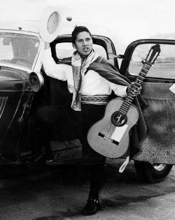 El Jilguero del Huascarán: A 31 años de su partida, su canto sigue vigente El Jilguero del Huascarán: A 31 años de su partida, su canto sigue vigente