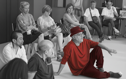 Algún día entenderé que el mundo funciona al revés. por Manu Medina Algún día entenderé que el mundo funciona al revés. por Manu Medina