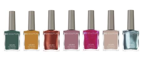 Manicuras tie-dye y tonos burdeos, entre las tendencias para este otoño