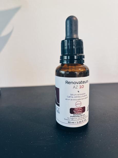 exfoliante para piel sensible eximia AZ10 Tres expertos presentan un ácido seguro para piel sensible y una línea completa de skincare. Conocé la innovación que revoluciona el cuidado facial.