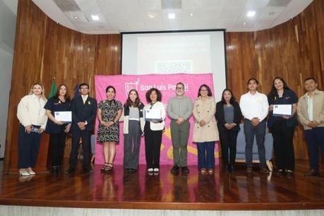 DIF Municipal acerca a estudiantes de la UASLP plática sobre prevención del suicidio