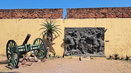 MOZAMBIQUE : ITINERARIO POR LOS BARRIOS DE MAPUTO