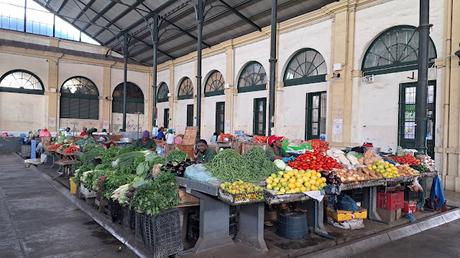 MOZAMBIQUE : ITINERARIO POR LOS BARRIOS DE MAPUTO