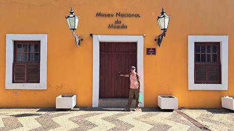 MOZAMBIQUE : ITINERARIO POR LOS BARRIOS DE MAPUTO