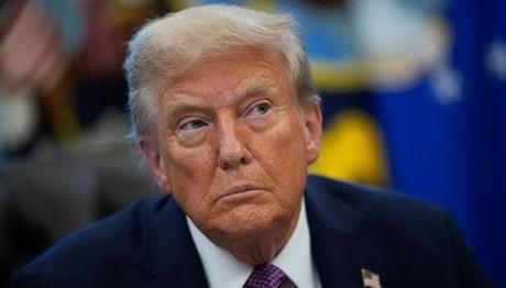 Tinta cruda | Las locuras del emperador