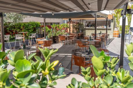 En la terraza del hotel Catalonia Ramblas, tapeo ideal