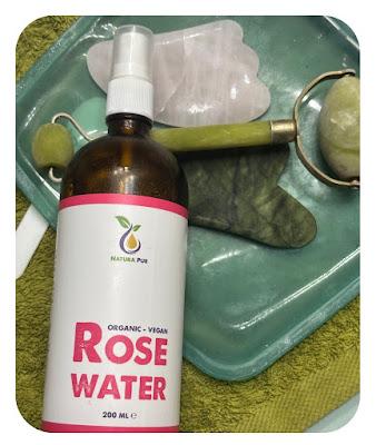 Natura Pur Agua de Rosas Masaje Rodillo de Jade y Piedra Guasha