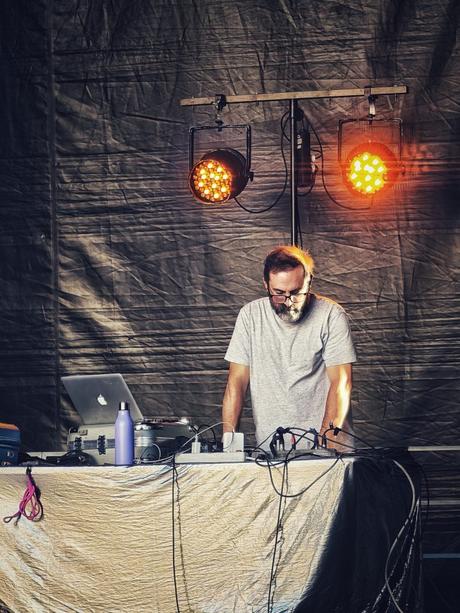 Fiestas de Burtzeña 2025. DJ  – Fotografía creativa móvil en Barakaldo | Ibarakaldo