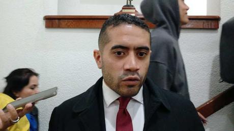 Carlos Arreola cuestiona posible presidencia de Sara Rocha en el Congreso: “El pueblo votó por la transformación, no por Alito Moreno”