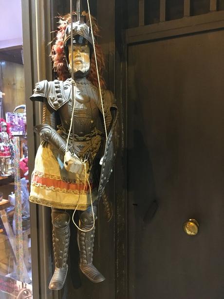 L´Opera dei Pupi (Teatro de marionetas), un clásico siciliano. IMG_3483.JPG