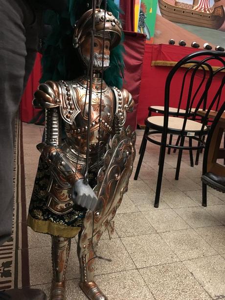 L´Opera dei Pupi (Teatro de marionetas), un clásico siciliano. IMG_3476.JPG