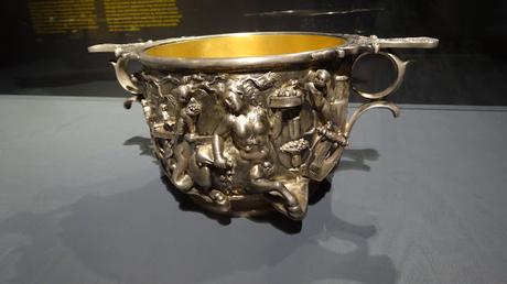 CONTROLAR EL DESPILFARRO. LEYES SUNTUARIAS EN LA ANTIGUA ROMA