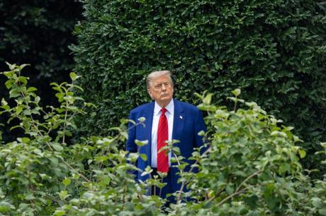 Trump ofrece imponer sanciones de calado a Rusia si todos los países OTAN cesan la compra de petróleo ruso