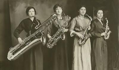 The Darling Saxophone Four y las pioneras del jazz femenino en la era del vaudeville.