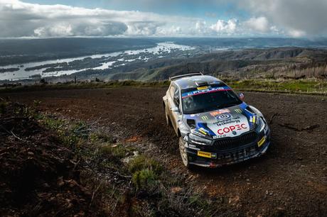 Ogier lidera batalla con Evans en apretada 2ª Etapa del Rally Chile Biobío Ogier lidera batalla con Evans en apretada 2ª Etapa del Rally Chile Biobío