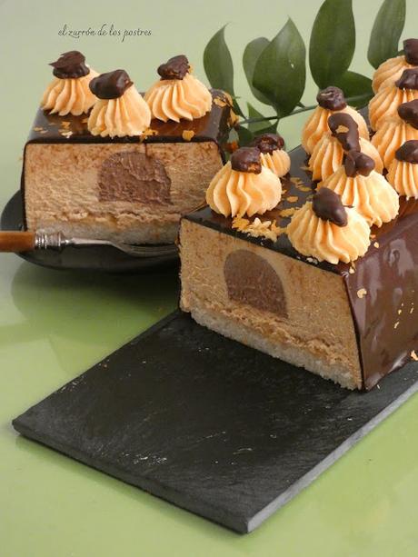 Semifrío Entremet de Maní y Chocolate Semifrío Entremet de Maní y Chocolate