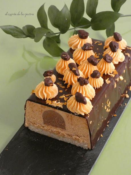 Semifrío Entremet de Maní y Chocolate Semifrío Entremet de Maní y Chocolate