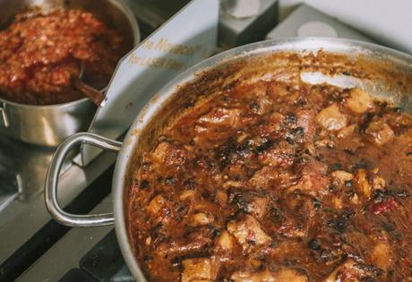 El Mundial Bar resucita (y rejuvenece) en el centro de Barcelona con el Grup Confiteria El Mundial Bar resucita (y rejuvenece) en el centro de Barcelona con el Grup Confiteria