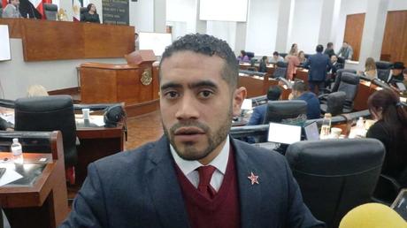 Carlos Arreola cuestiona ausencia de la presidenta del Congreso: “¿Para qué querían la directiva si no iban a venir?”