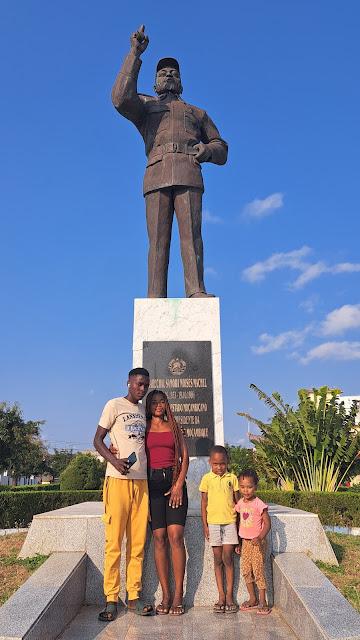 MOZAMBIQUE : INHAMBANE Y LA PRAIA DE TOFO MOZAMBIQUE : INHAMBANE Y LA PRAIA DE TOFO
