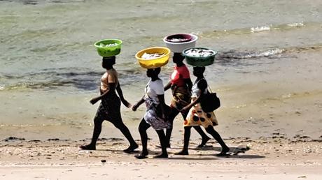 LOS PESCADORES DE VILANCULO LOS PESCADORES DE VILANCULO