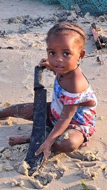 LOS PESCADORES DE VILANCULO LOS PESCADORES DE VILANCULO