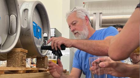 Dougall’s y su cask con grifo: tradición Real Ale en Cantabria Como instalar un grifo en un cask