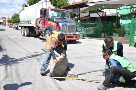Gobierno de Soledad interviene drenaje colapsado en Villas del Potosí con proyecto coordinado
