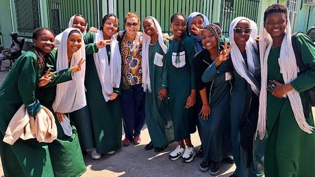 MOZAMBIQUE : BEIRA Y LA PLAYA DE MAKUTI MOZAMBIQUE : BEIRA Y LA PLAYA DE MAKUTI