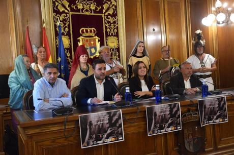 El conflicto en Gaza, el capitalismo o el amor centran el debate del seminario Sagita Magma en la UCLM