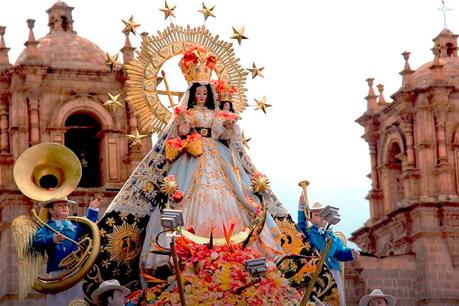 Fiesta de la Virgen de la Candelaria: Tradición, Fe y Cultura en Puno
