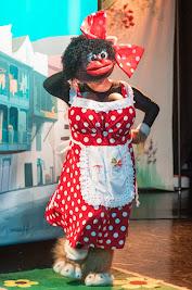 Lolita Pluma, Reina del Parque Santa Catalina. Manu Mdina Lolita Pluma, Reina del Parque Santa Catalina. Manu Mdina