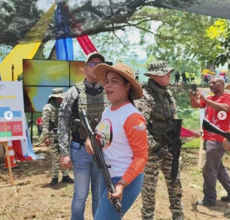 ¡Estamos Más Unidos que Nunca!». Los Cuarteles Van al Pueblo»