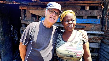 MOZAMBIQUE : EN EL MERCADO DE QUELIMANE MOZAMBIQUE : EN EL MERCADO DE QUELIMANE