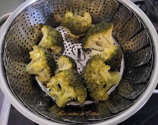 Brócoli con bechamel de puerro y gambas Brócoli con bechamel de puerro y gambas