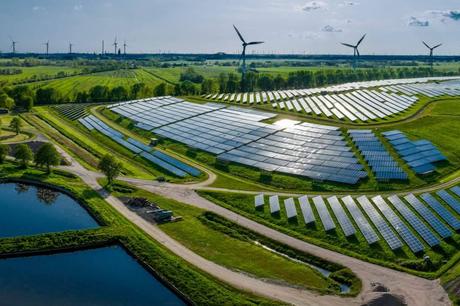 AleaSoft; El sistema eléctrico en evolución, visión general del cambio de paradigma energético