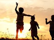 Editorial Sentir lanza ‘Emociones familiares’, guía sobre resiliencia, apego relaciones familiares sanas