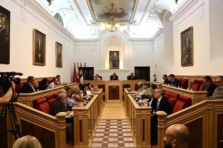 Trasladado en helicóptero al hospital de Ciudad Real un trabajador tras sufrir una caída en Los Navalmorales