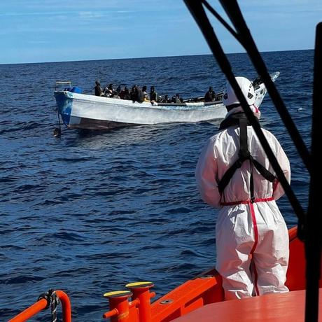 Moreno, Rueda y Azcón hablan de «genocidio» en Gaza, mientras que Feijóo y otros ‘barones’ denuncian una «masacre»